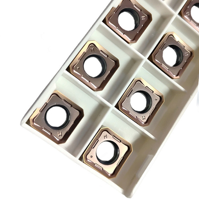 PVD および CVD コーティング 超硬フライス加工インサート 高硬度鋼およびダクタイル鋳鉄の性能向上